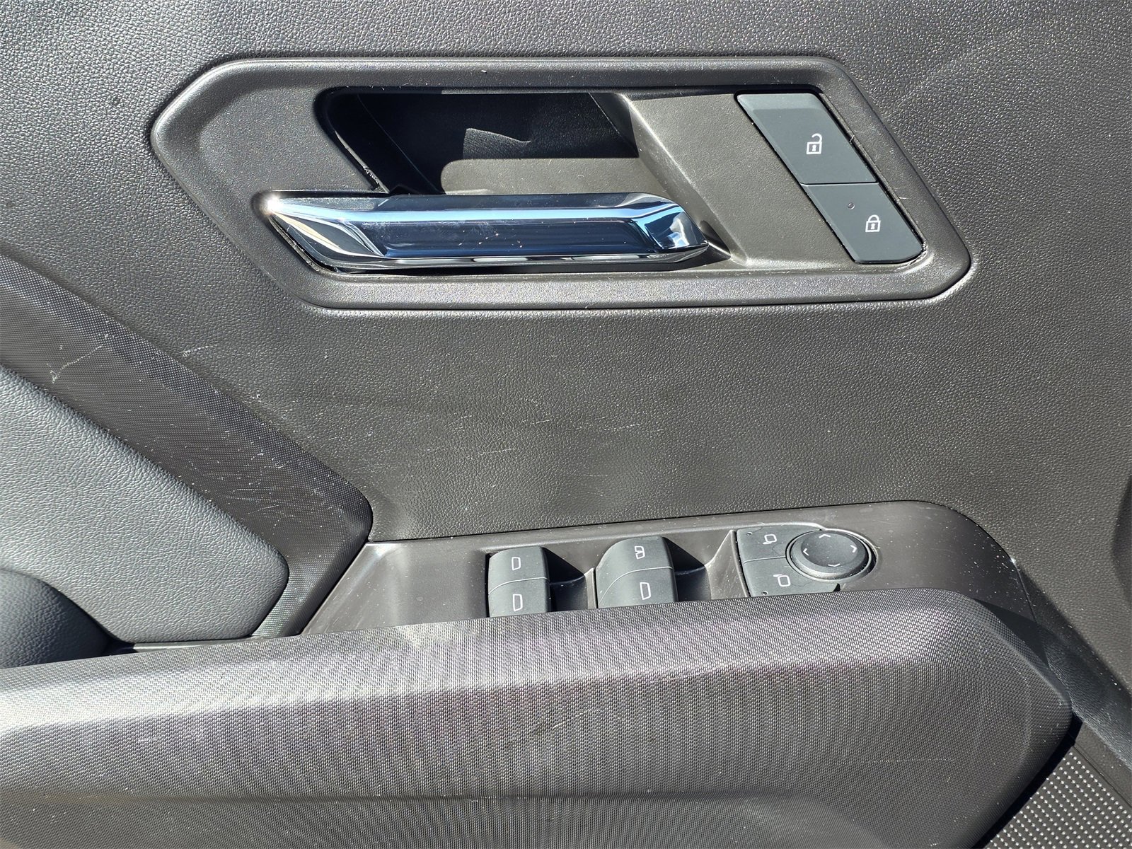 Used 2024 GMC Canyon Elevation w/ Convenience Package image 19