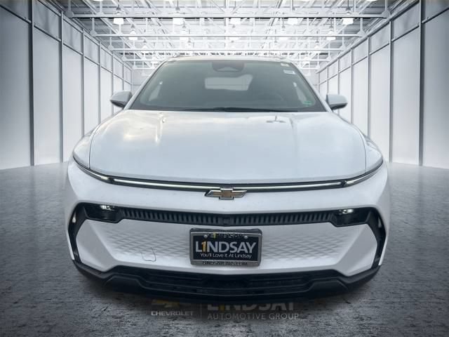 New 2026 Chevrolet Equinox EV LT AWD/4WD image 2