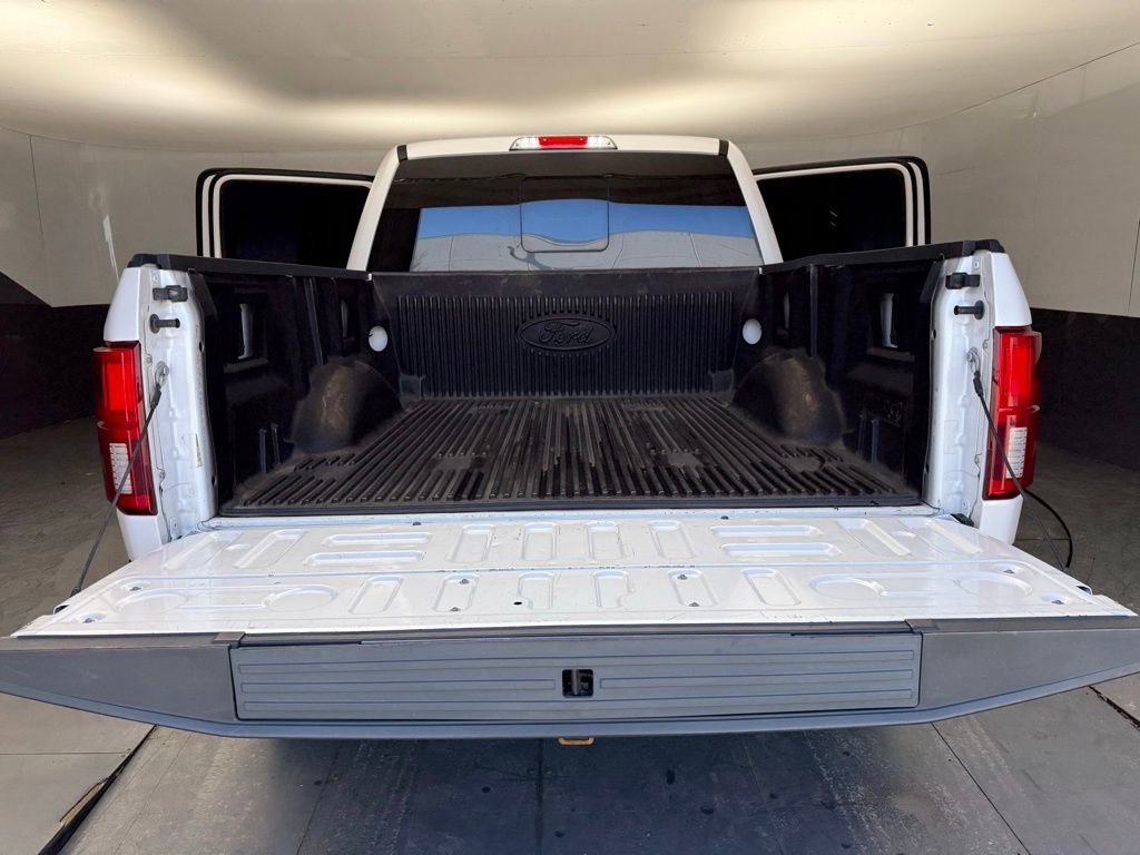 Used 2019 Ford F150 Lariat w/ Equipment Group 502A Luxury image 6