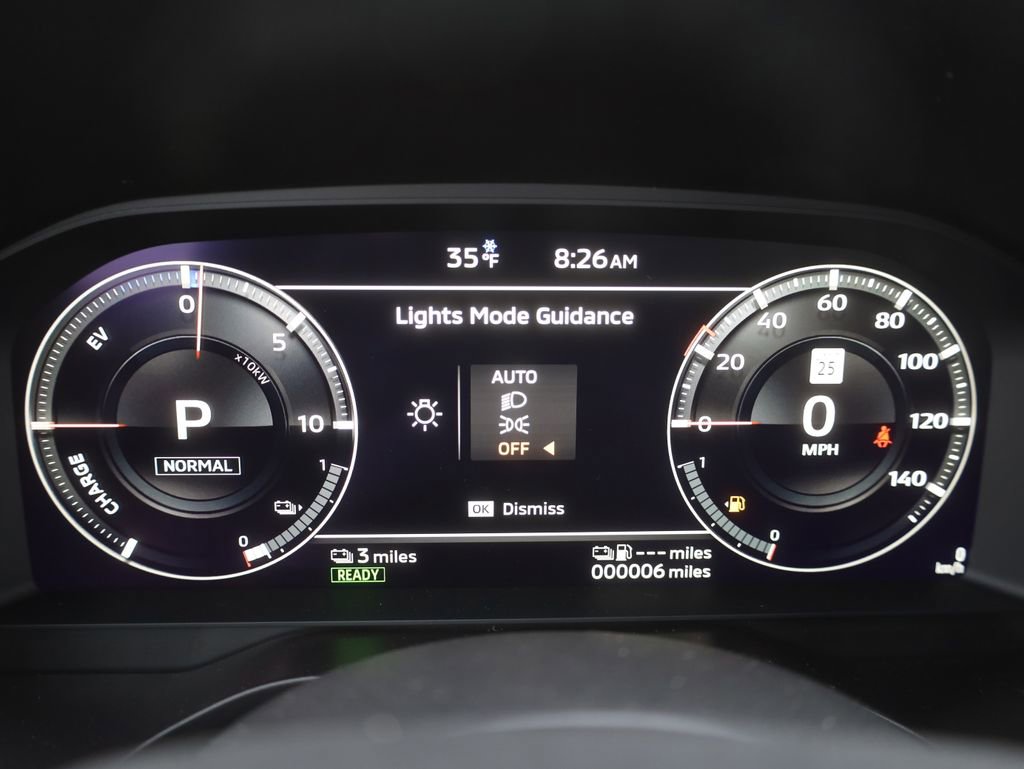 New 2025 Mitsubishi Outlander SE image 44