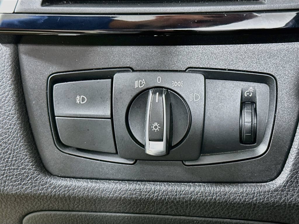 Used 2018 BMW 430i Convertible RWD image 12