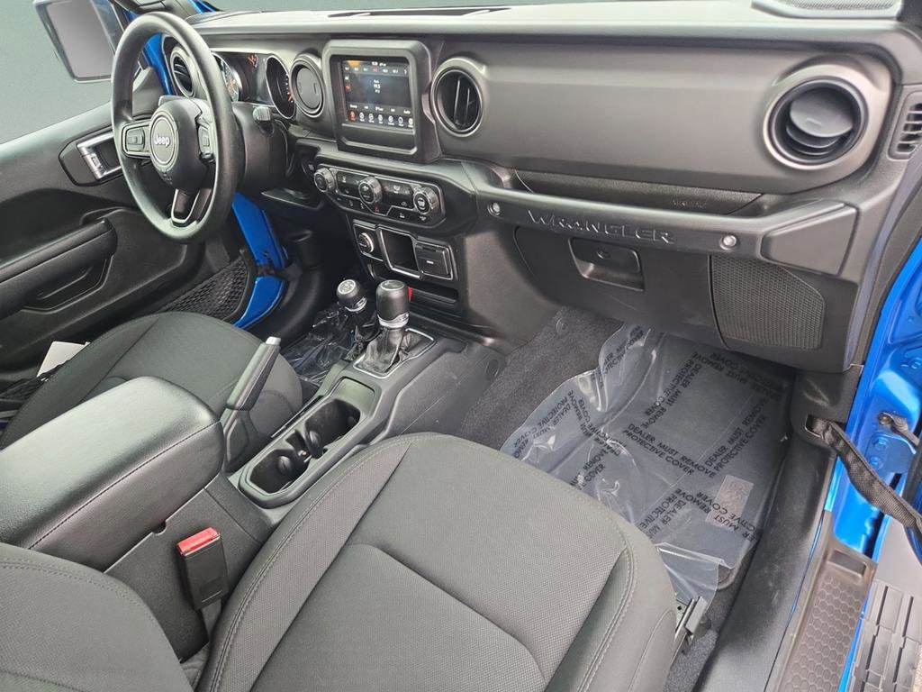 Certified 2022 Jeep Wrangler Willys image 28