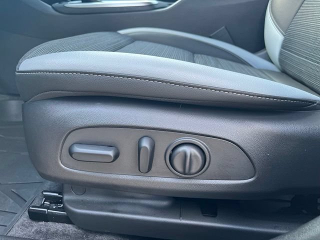 Certified 2024 Buick Envista Preferred w/ Convenience I Package FWD image 12
