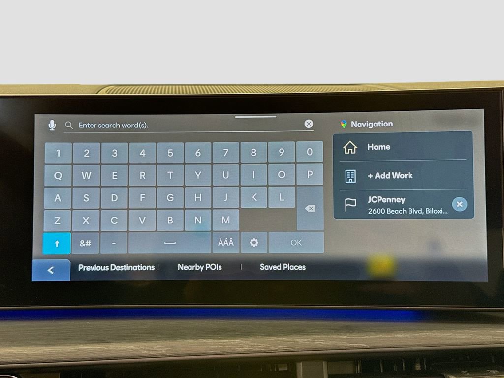 Certified 2026 Hyundai Santa Fe Limited image 13