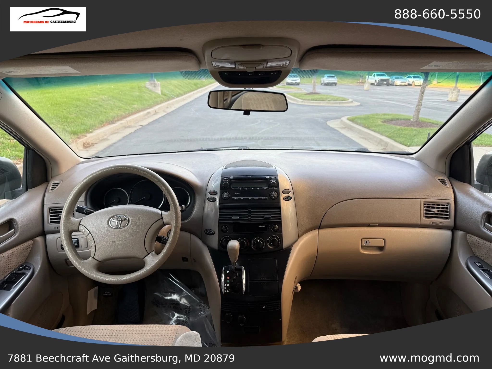 Used 2010 Toyota Sienna LE image 29