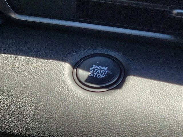 New 2025 Hyundai Elantra Sport image 7