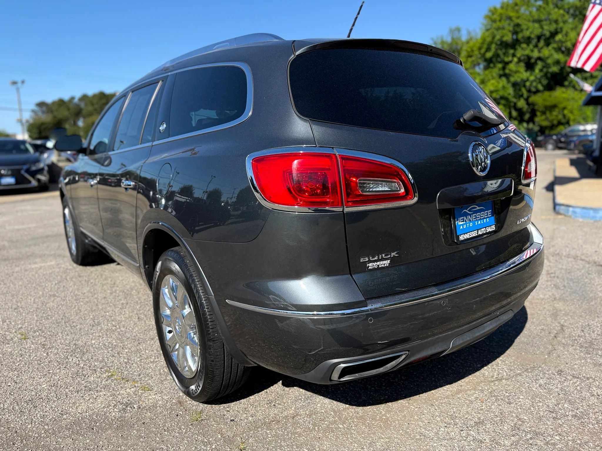 Used 2014 Buick Enclave Leather FWD image 27