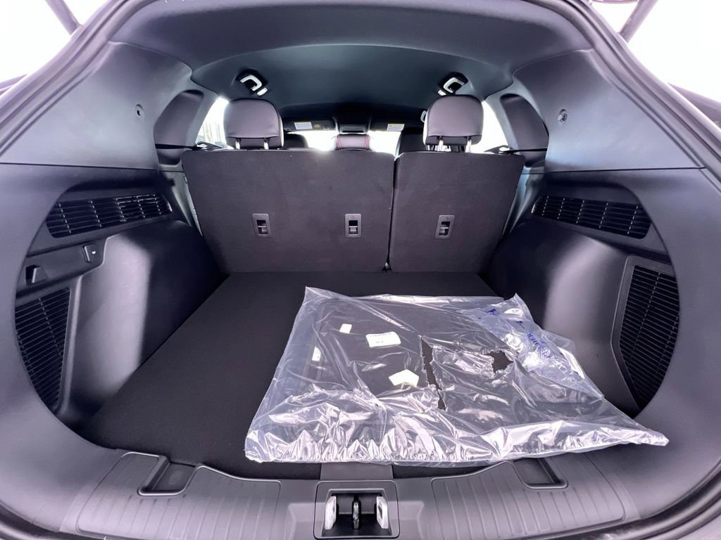 Used 2024 Ford Escape ST-Line w/ Equipment Group 301A image 25