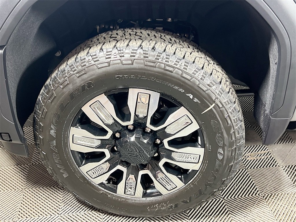 New 2026 GMC Sierra 3500 Denali w/ Denali Reserve Package image 24