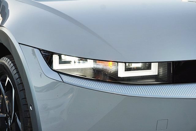 Used 2024 Hyundai Ioniq 5 Limited RWD image 11