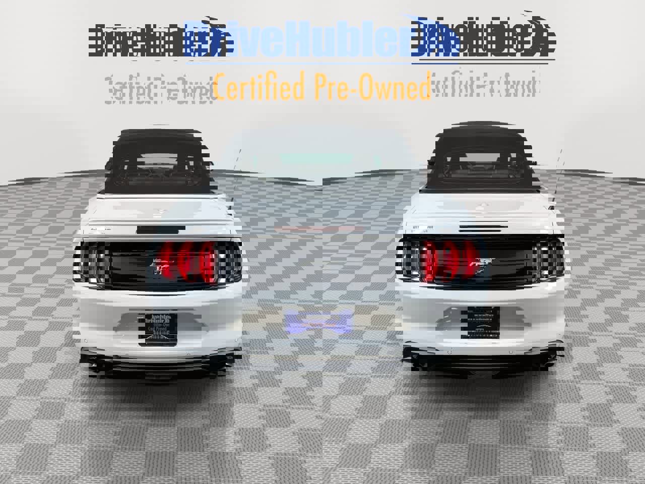 Used 2023 Ford Mustang Premium image 3