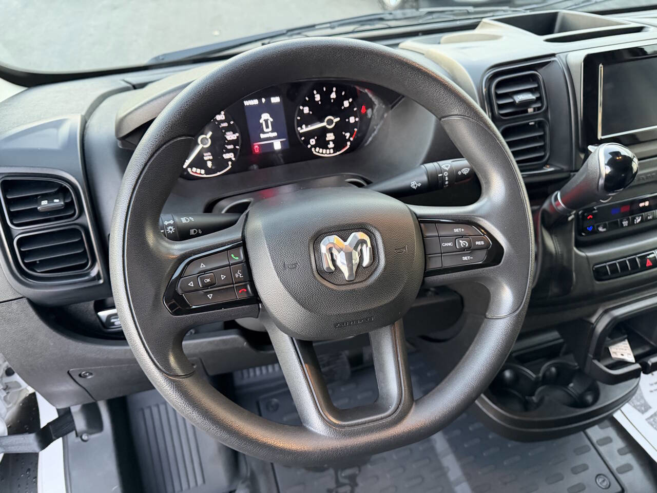 Used 2023 RAM ProMaster 2500 image 19