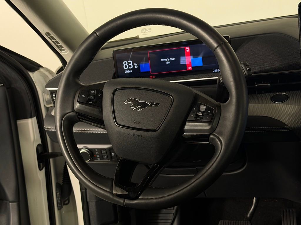 Used 2022 Ford Mustang Mach-E Select RWD image 15