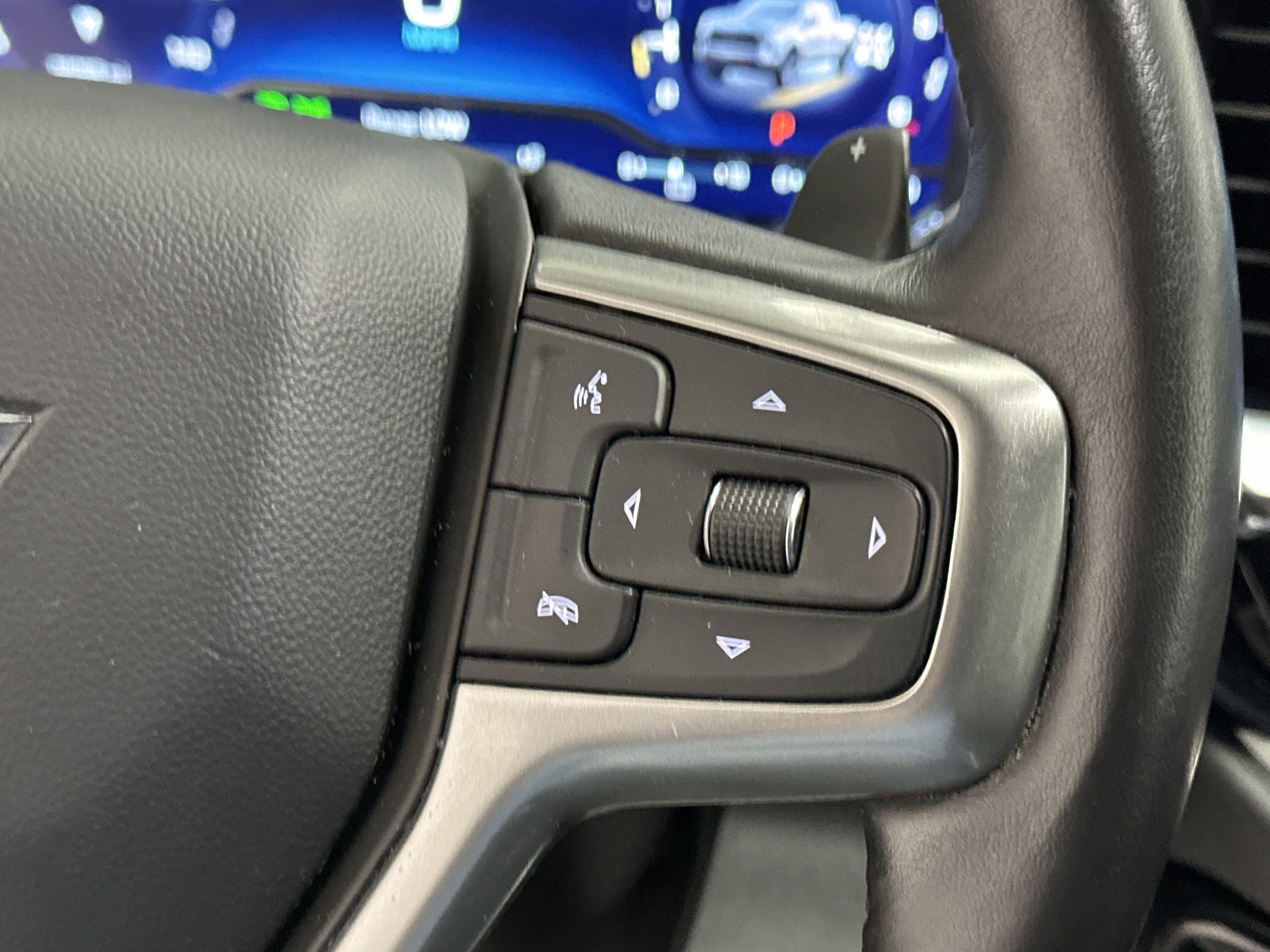 Used 2022 Chevrolet Silverado 1500 LT Trail Boss w/ Convenience Package II AWD/4WD image 27