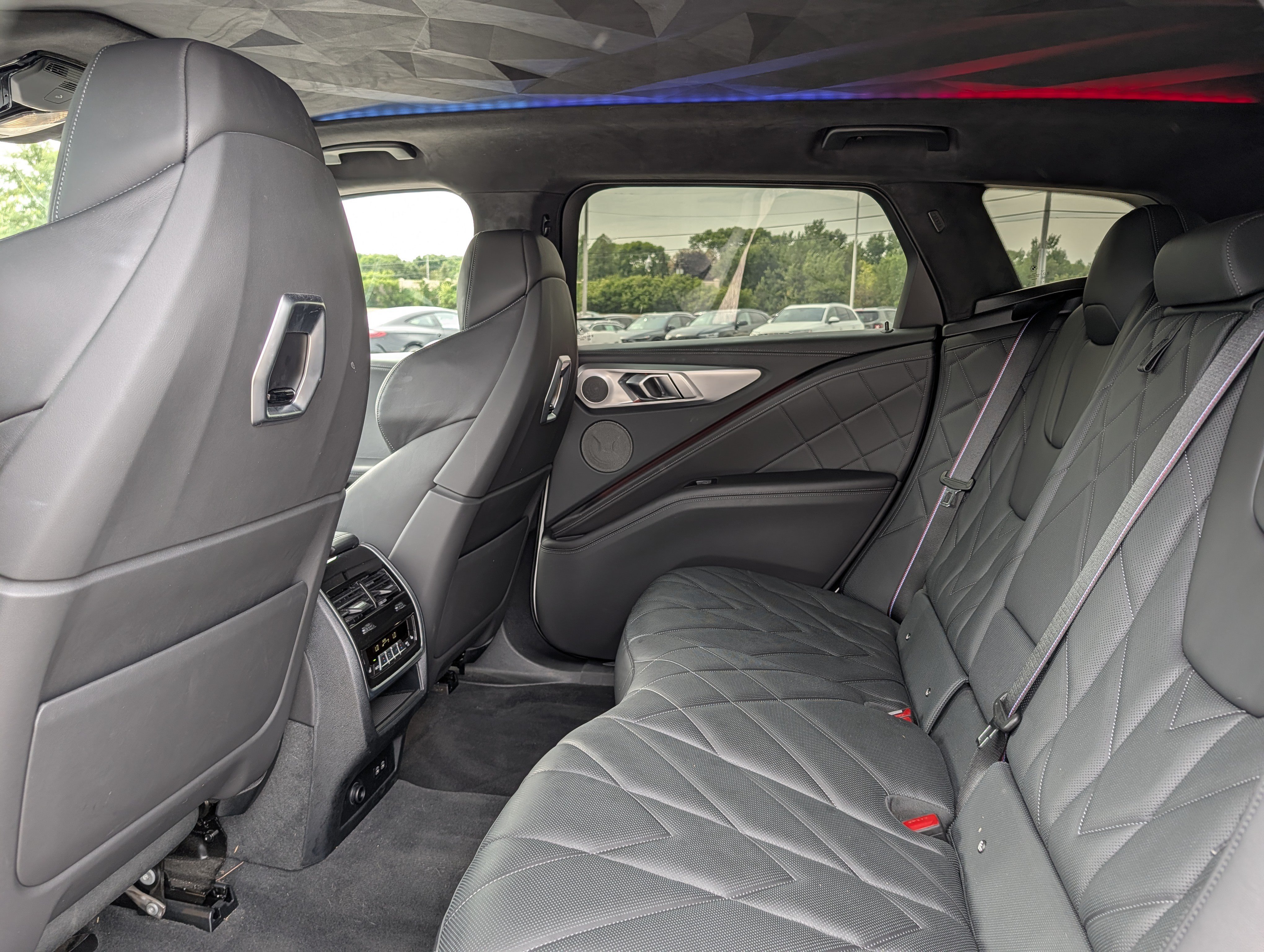 Used 2023 BMW XM AWD/4WD image 21