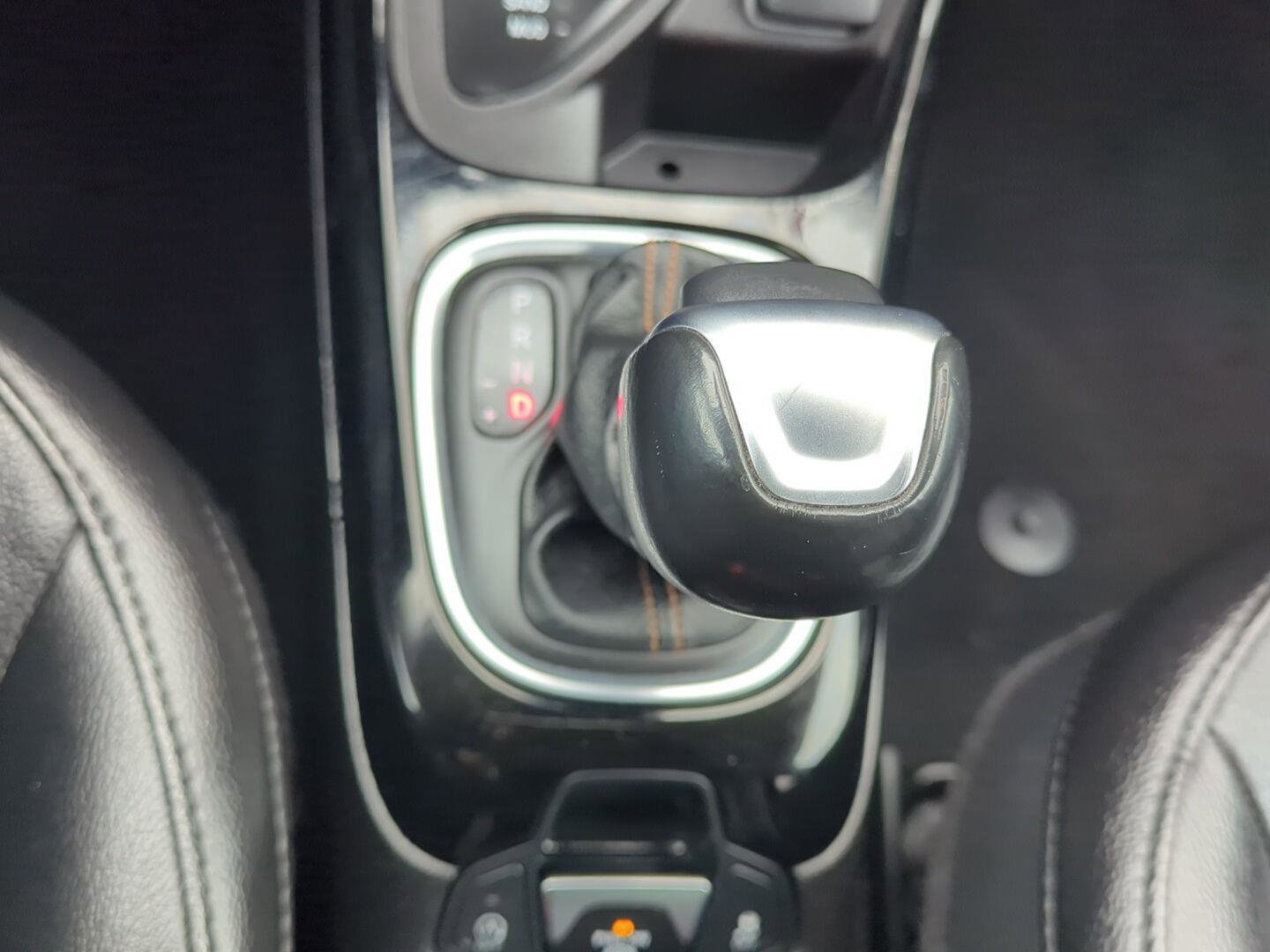 Used 2021 Jeep Compass Limited image 31