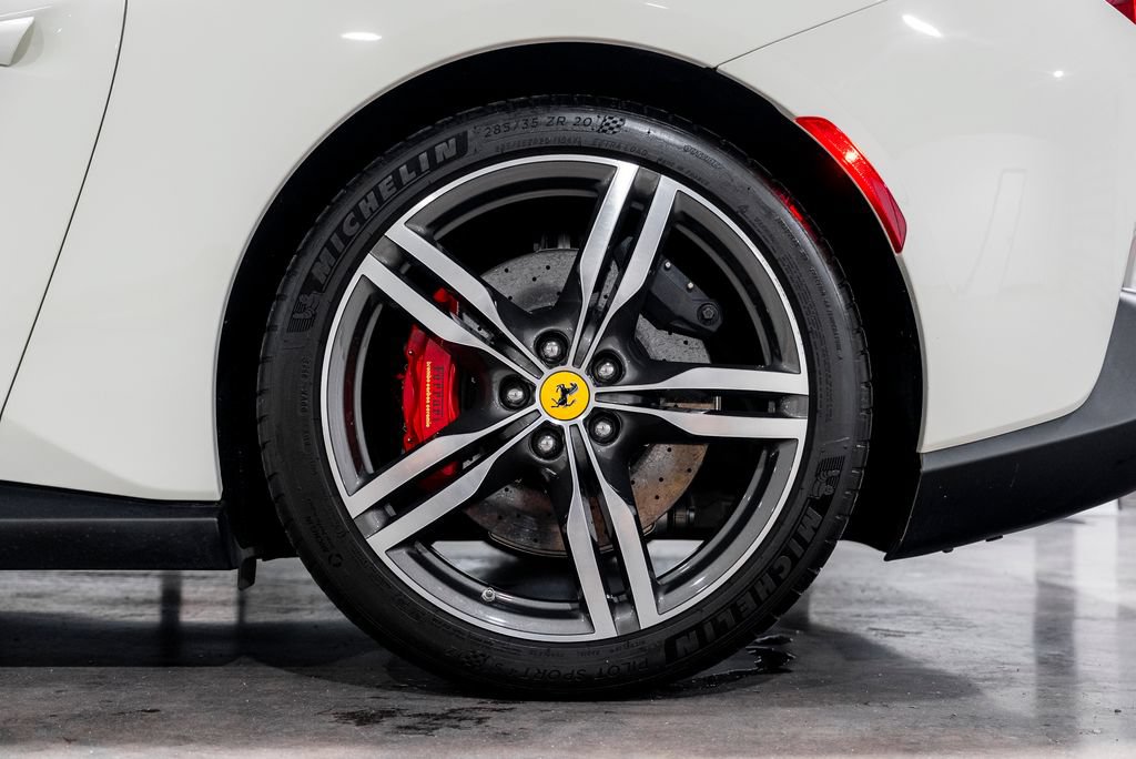 Used 2020 Ferrari Portofino RWD image 76