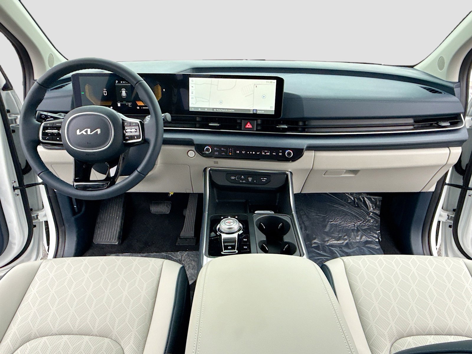 New 2026 Kia Carnival EX image 3