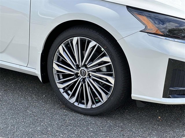 New 2025 Nissan Altima 2.5 SL image 7