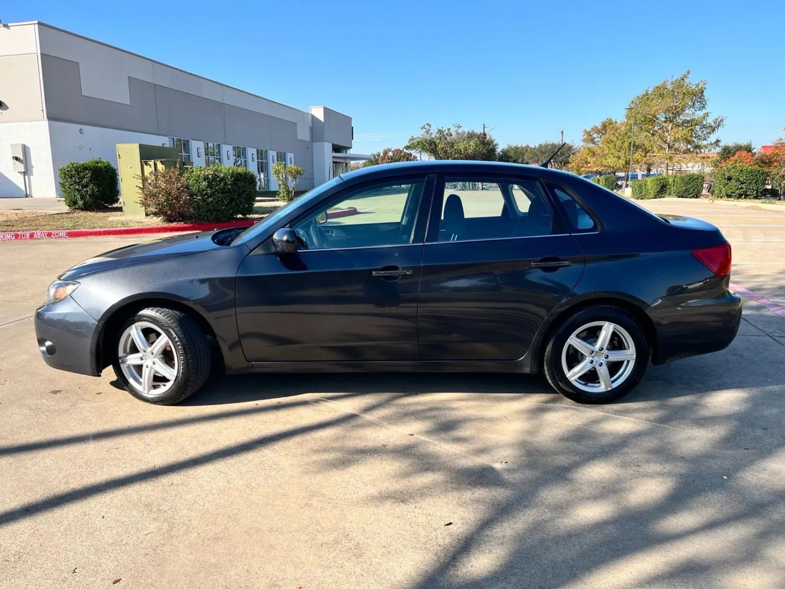 Used 2011 Subaru Impreza 2.5i AWD/4WD image 10