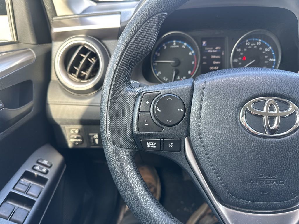 Used 2018 Toyota RAV4 LE w/ All Weather Liner Package image 18