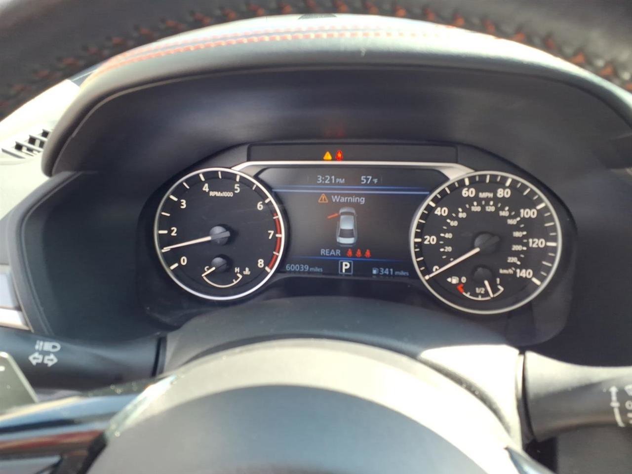 Used 2024 Nissan Altima 2.5 SR image 10