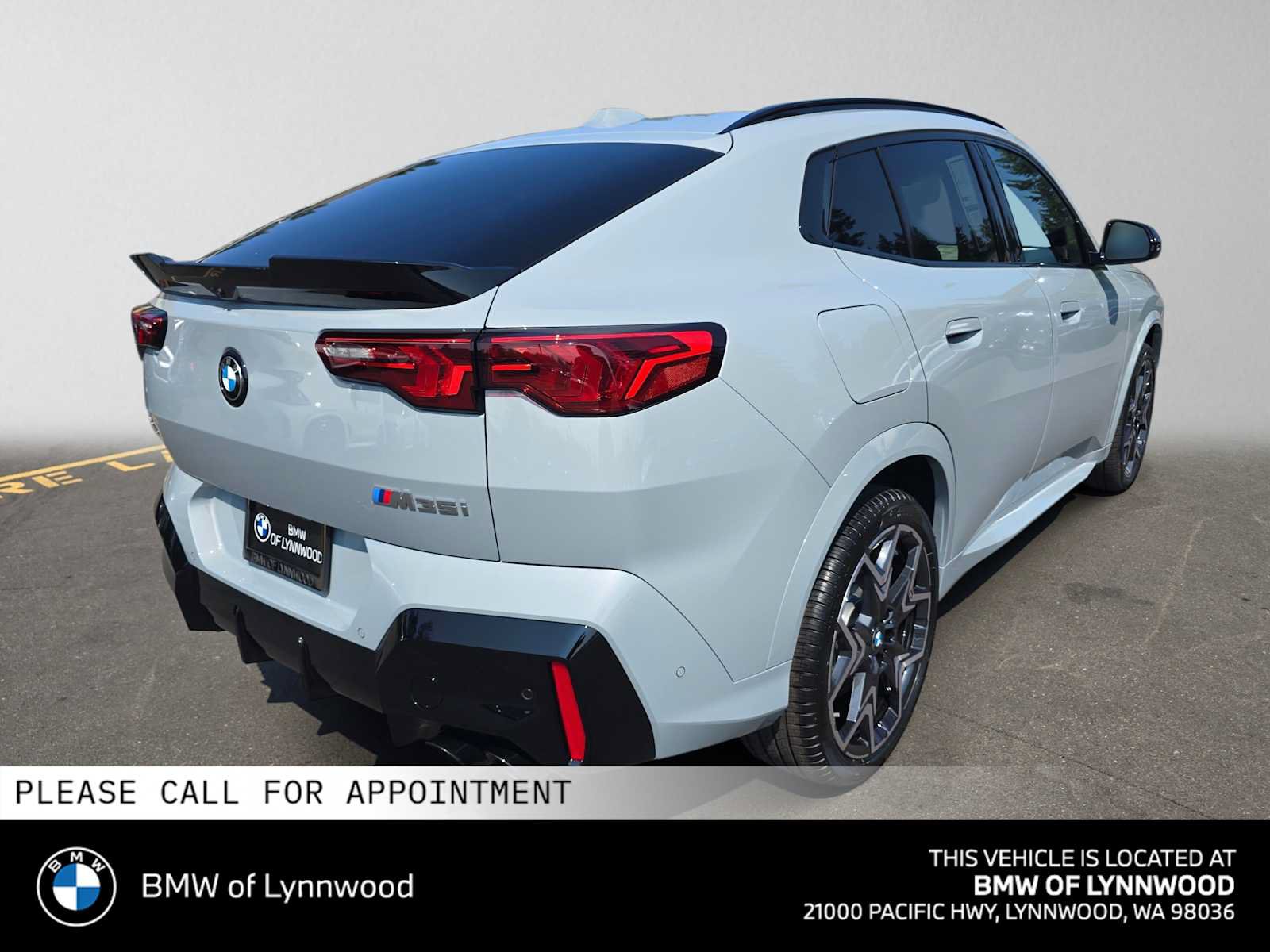 New 2026 BMW X2 M35i w/ Technology Package AWD/4WD image 3