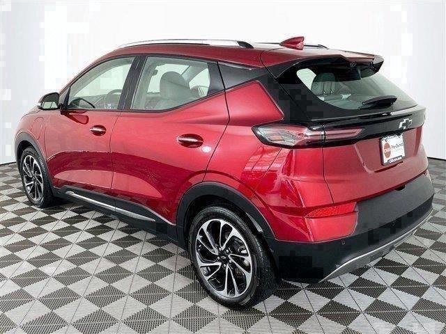 Used 2022 Chevrolet Bolt EUV Premier FWD image 6