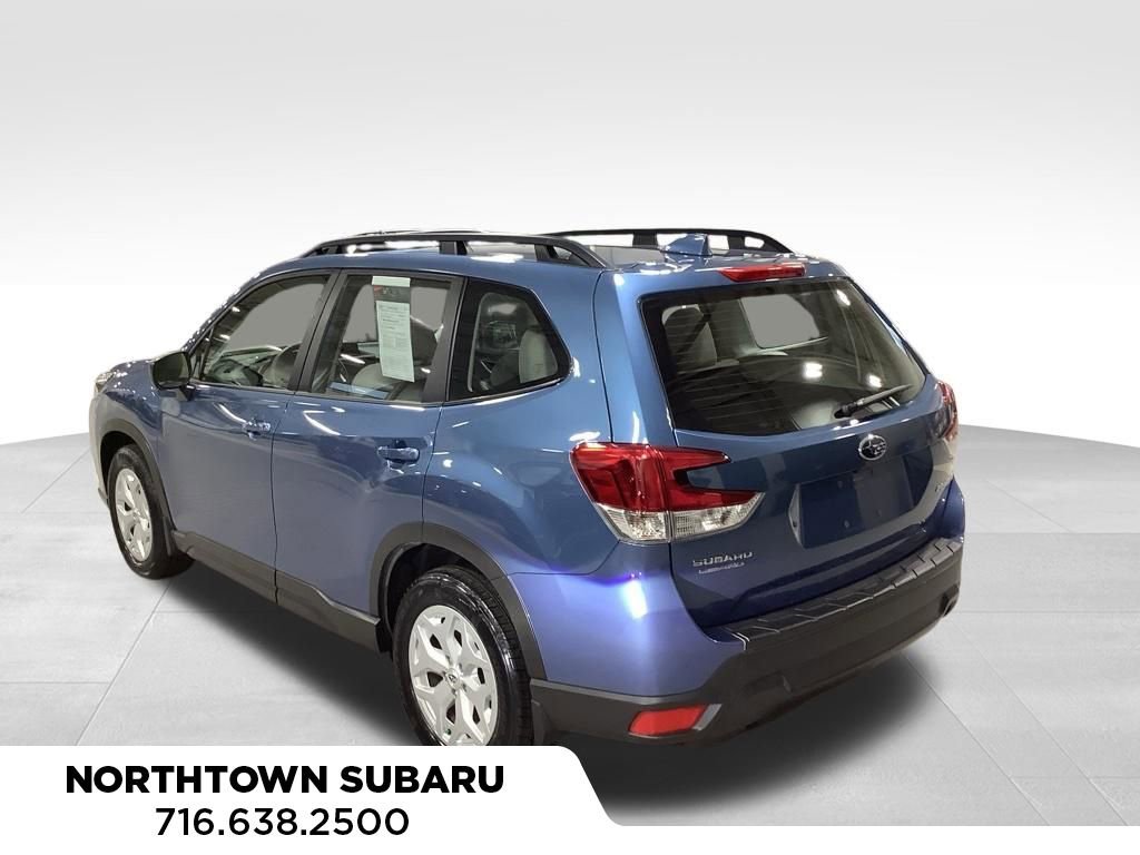 Used 2023 Subaru Forester image 2