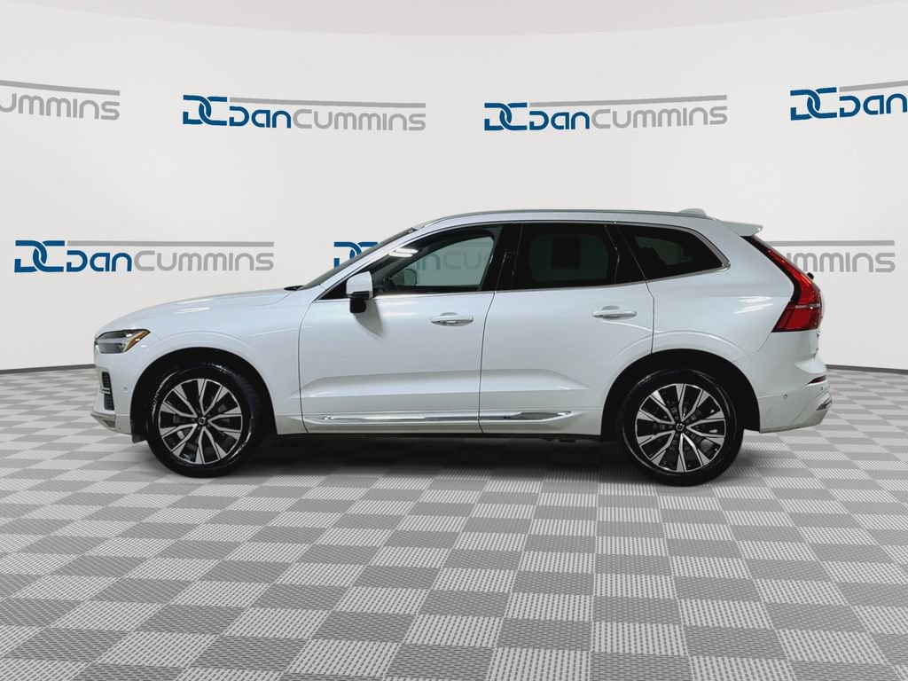 Used 2023 Volvo XC60 B5 Plus FWD image 5