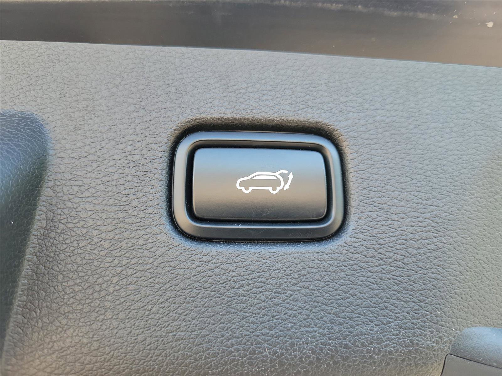 Used 2023 Kia Sportage SX FWD image 10