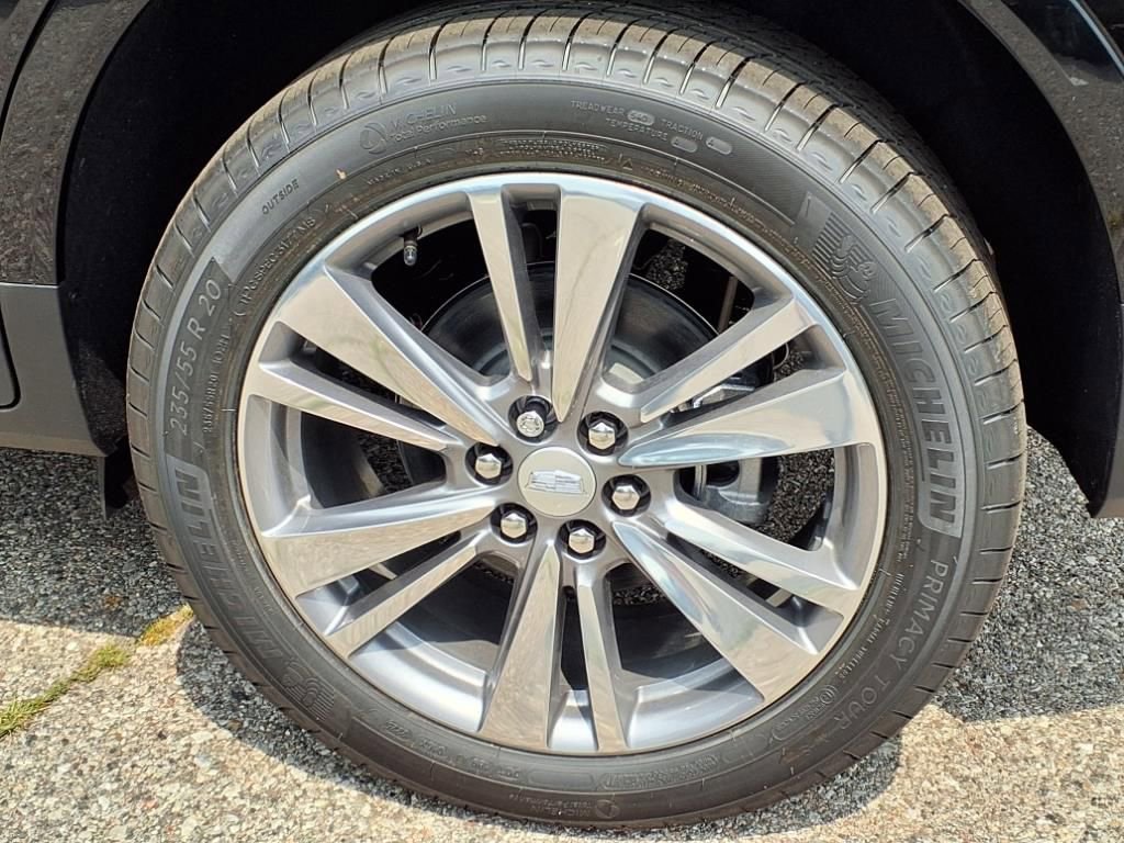 New 2025 Cadillac XT5 Premium Luxury w/ LPO, Floor Liner Package image 7