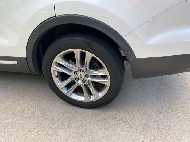 Used 2016 Ford Explorer Limited FWD image 13