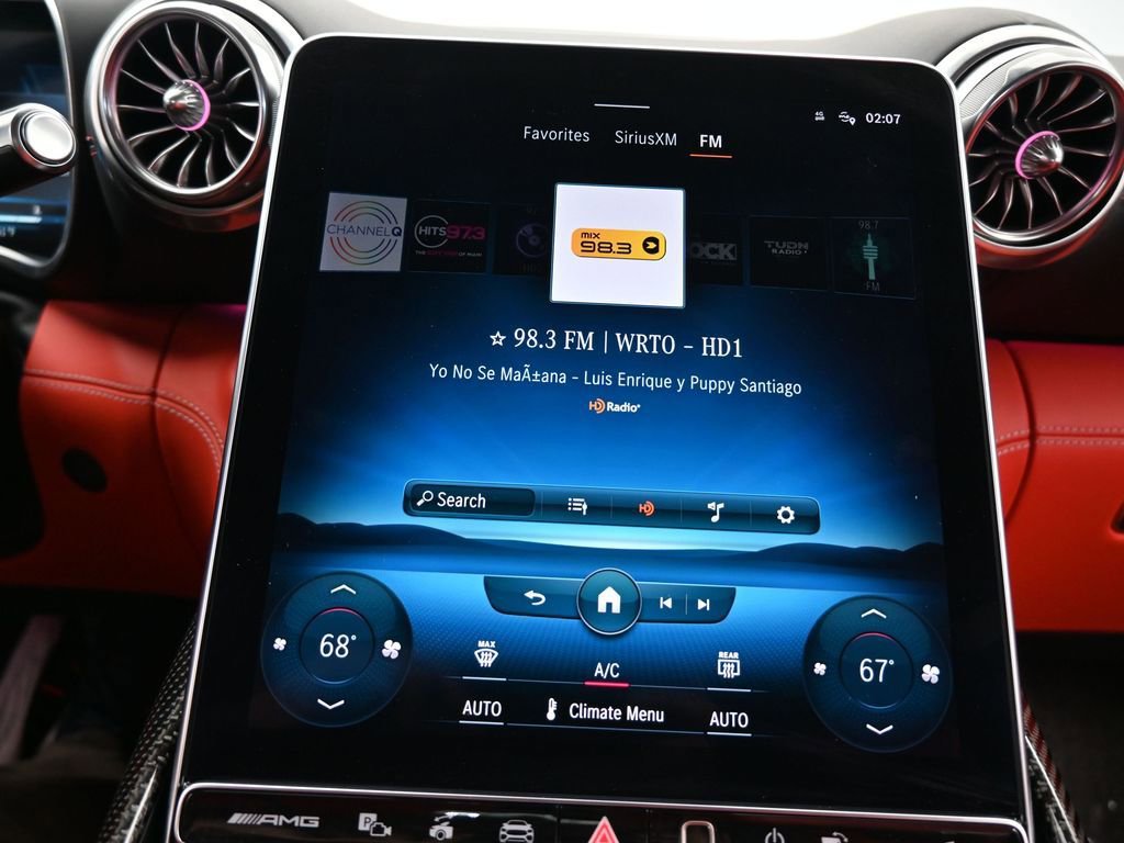 Used 2022 Mercedes-Benz SL 63 AMG 4MATIC image 29