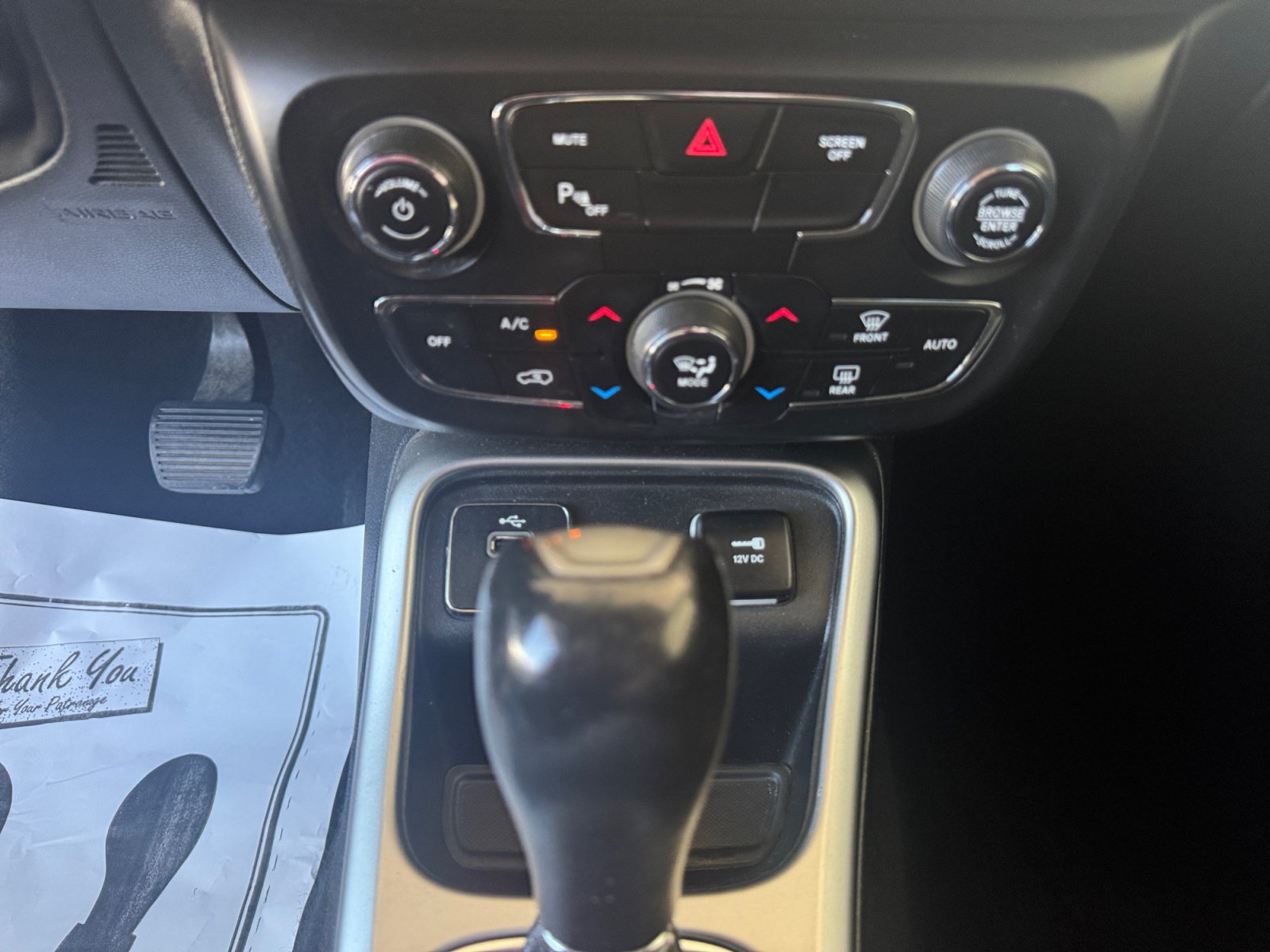 Used 2018 Jeep Compass Latitude w/ Popular Equipment Group FWD image 18