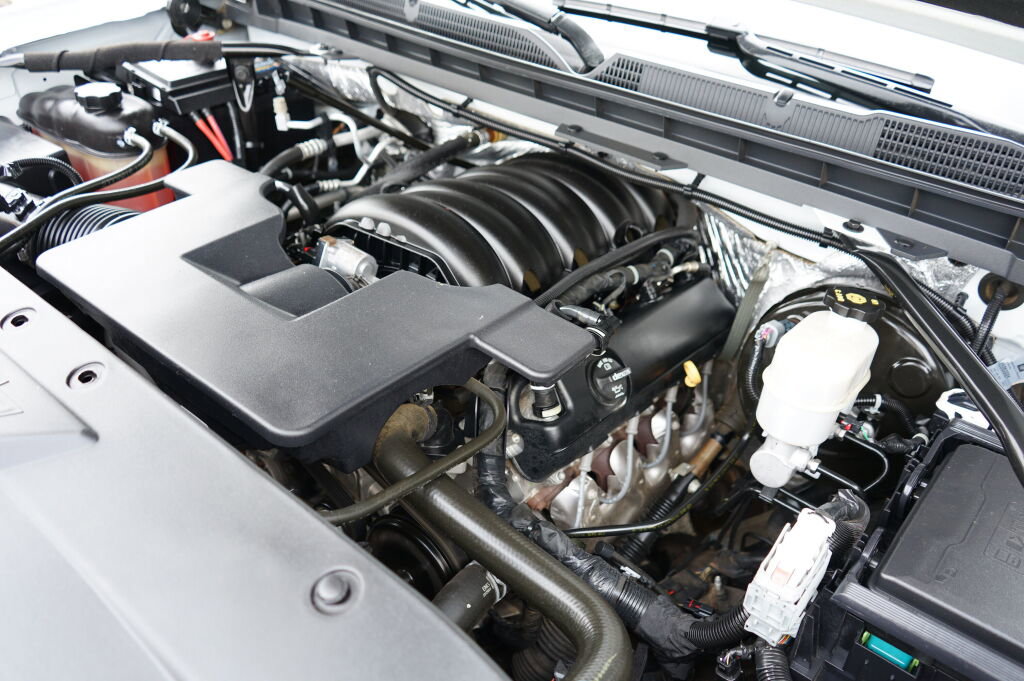 Used 2018 Chevrolet Silverado 1500 LTZ w/ LTZ Plus Package image 9