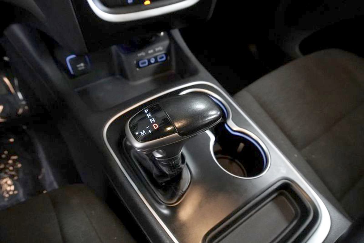 Used 2020 Dodge Durango SXT image 22