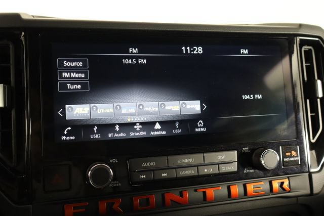 Used 2025 Nissan Frontier Pro-X RWD image 30