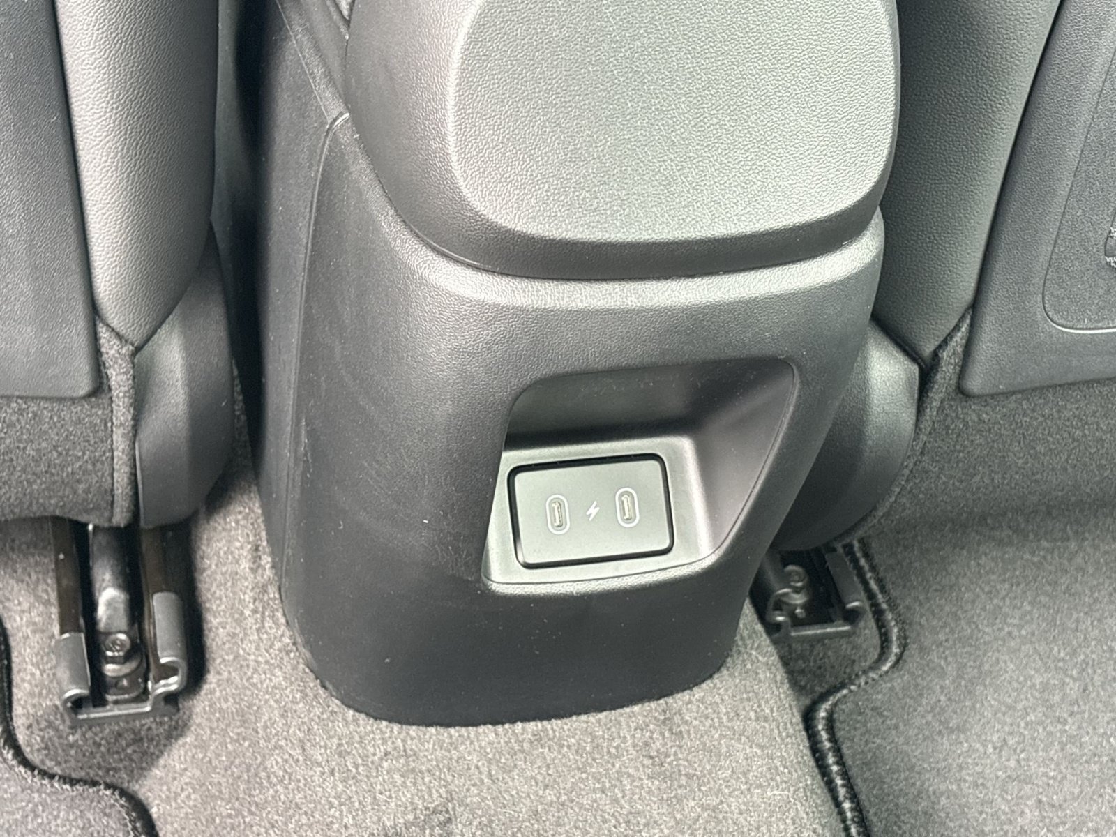 New 2026 Hyundai Elantra Limited FWD image 26