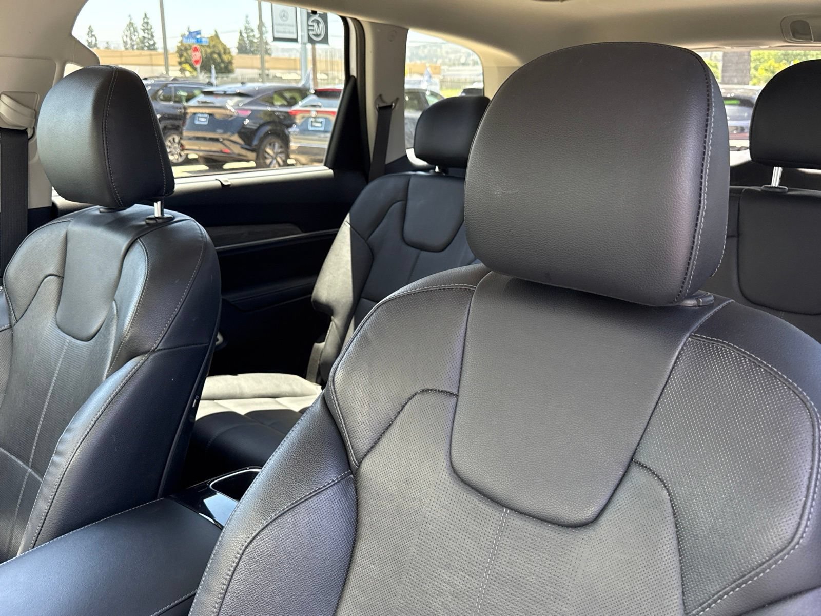 Used 2021 Kia Telluride EX w/ EX Premium Package FWD image 25