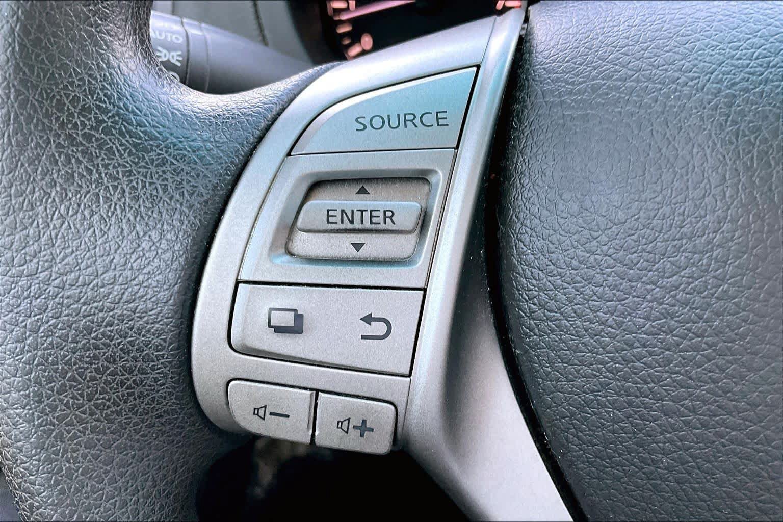 Used 2013 Nissan Altima 2.5 S FWD image 20