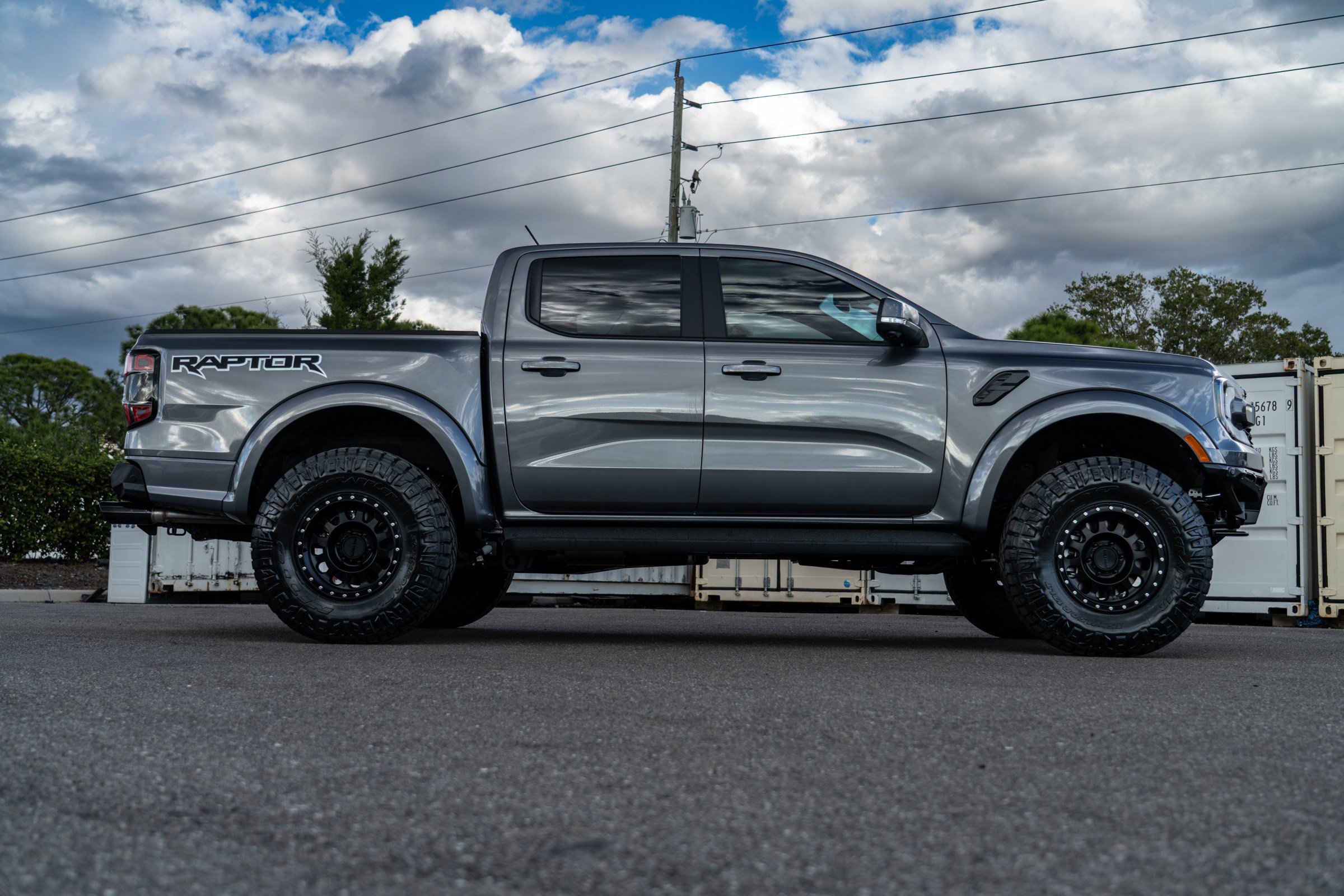 New 2025 Ford Ranger Raptor image 2