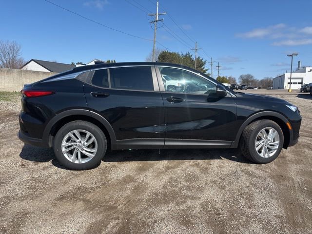 Used 2025 Buick Envista Preferred w/ Convenience I Package image 5