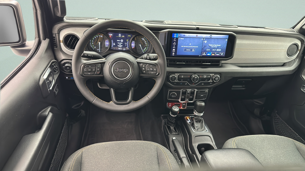 Used 2024 Jeep Wrangler Unlimited AWD/4WD image 11