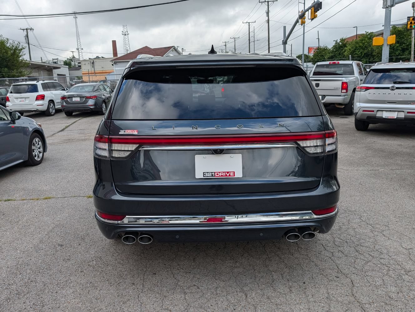Used 2021 Lincoln Aviator Black Label Grand Touring AWD/4WD image 7