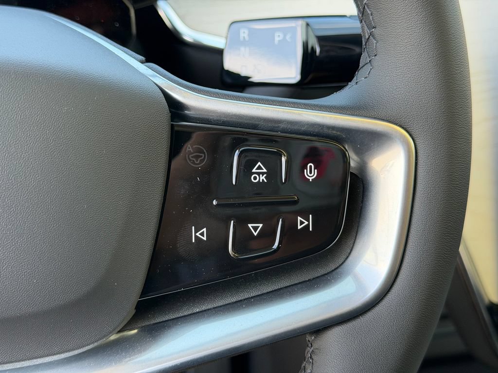 New 2026 Volvo EX90 Ultra AWD/4WD image 18