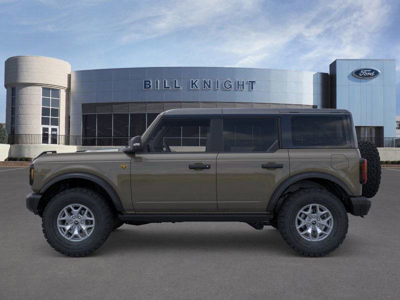 New 2025 Ford Bronco Badlands image 4