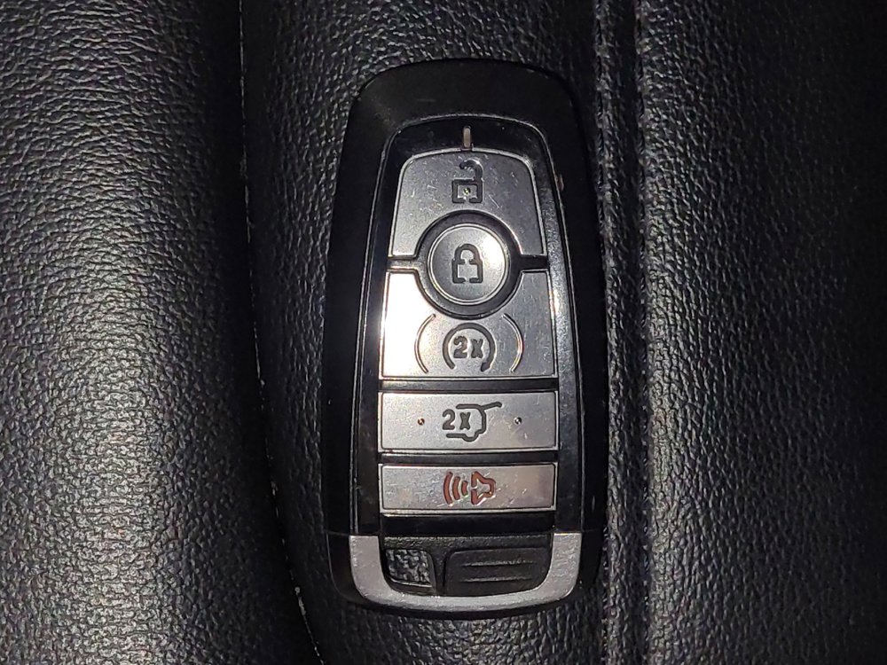 Used 2020 Ford Edge SEL w/ Convenience Package image 32