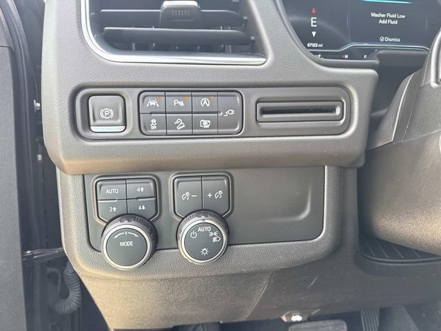 Used 2022 Chevrolet Tahoe Z71 w/ Luxury Package AWD/4WD image 57