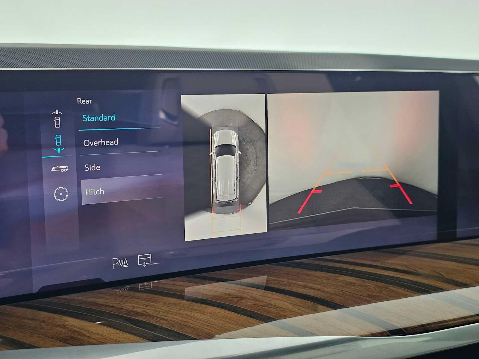 Certified 2025 Cadillac Escalade Sport Platinum w/ LPO, Floor Liner Package AWD/4WD image 29